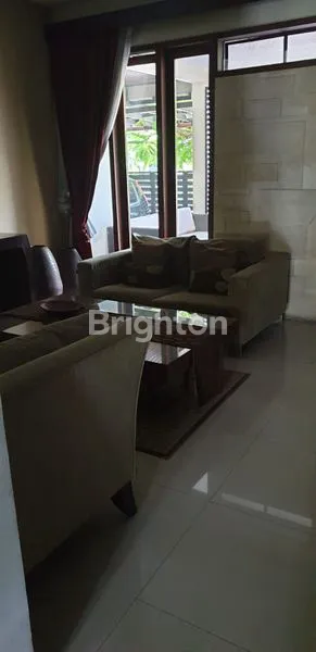 image RUMAH MEWAH DI KOTA KEDIRI (3)