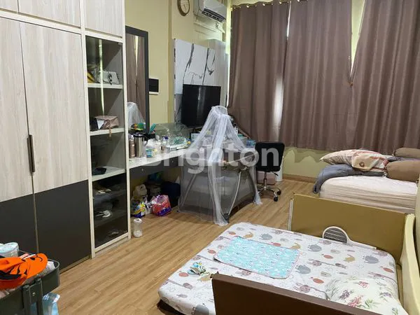 image RUMAH DI JELAMBAR UTAMA (2)