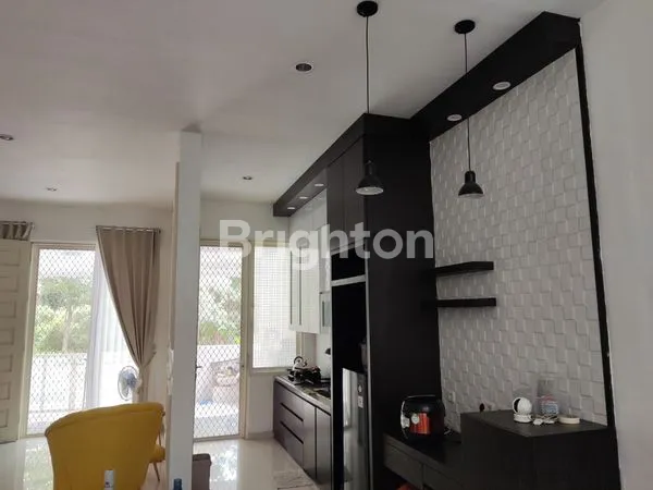 image RUMAH 2 LANTAI AFTER RENOVASI SEMI FURNISHED WISATA SEMANGGI SURABAYA TIMUR (3)