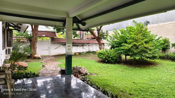 image DIJUAL RUMAH PONDOK DJATI DI PINGGIR JALAN KEMBAR SIDOARJO 19 M NEGO (2)