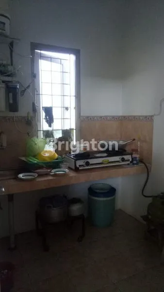 image RUMAH MEWAH 4KT DI PERMATA PURI - GARASI 2 MOBIL, BEBAS BANJIR (5)