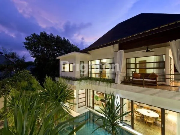 image VILLA EXCLUSIVE CANTIK DI MERTASARI BEACH SANUR BALI (2)
