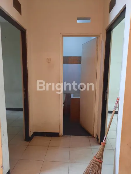 image JUAL CEPAT! RUMAH STRATEGIS HARGA TERMURAH DEKAT PERKANTORAN & PABRIK (6)