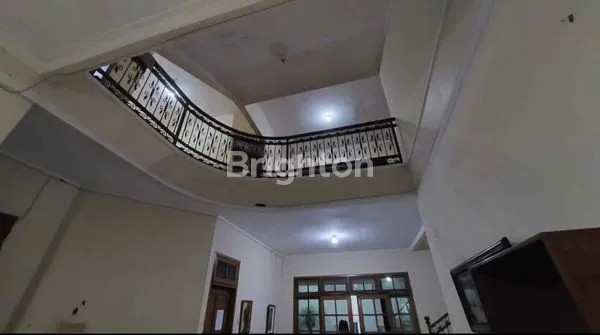 image RUMAH DI KETINTANG TIMUR SIAP HUNI (5)