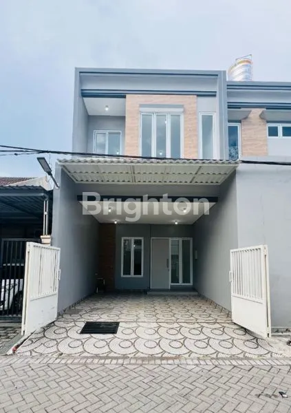 image PONDOK CANDRA 2 LANTAI NEW GRESS MINIMALIS DEKAT PINTU TOL & MERR SURABAYA (1)