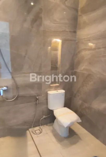 image INVESTASI MENARIK. RUMAH BARU 2 LANTAI MODERN MINIMALIS.  (7)