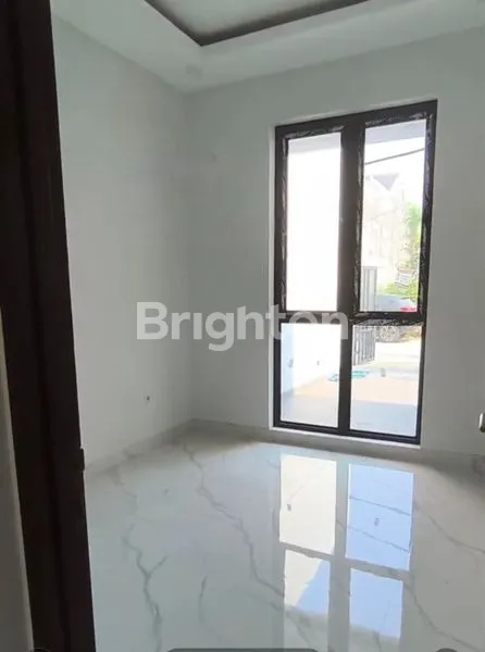 image INVESTASI MENARIK. RUMAH BARU 2 LANTAI MODERN MINIMALIS.  (2)
