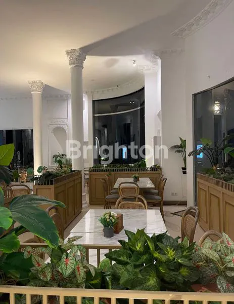 image BANGUNAN EX CAFE DI NGESREP SEMARANG (8)