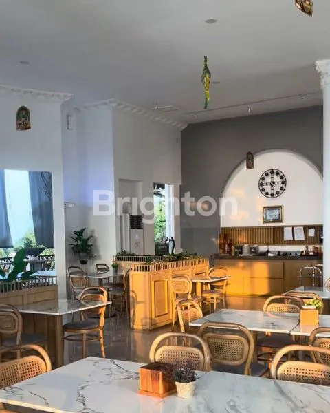 image BANGUNAN EX CAFE DI NGESREP SEMARANG (7)