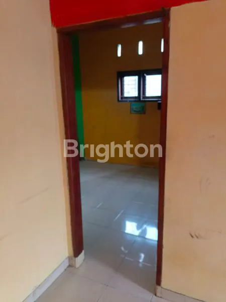 image RUMAH JL. VETERAN PASAR 8 HELVETIA MEDAN (3)