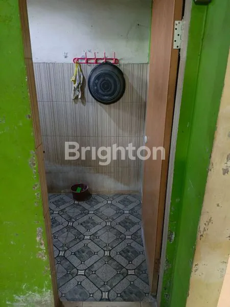 image RUMAH JL. VETERAN PASAR 8 HELVETIA MEDAN (7)