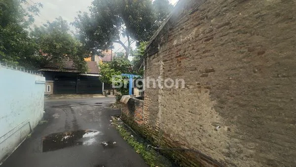 image JUAL TANAH BONUS BANGUNAN KONTRAKAN 4 PINTU DI KALIDERES, JAKARTA BARAT (1)