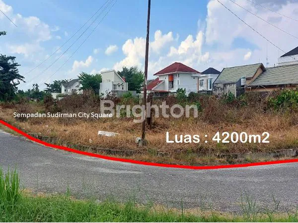 image TANAH HOOK STRATEGIS 4200M² DEKAT SUDIRMAN CITY SQUARE PEKANBARU (1)