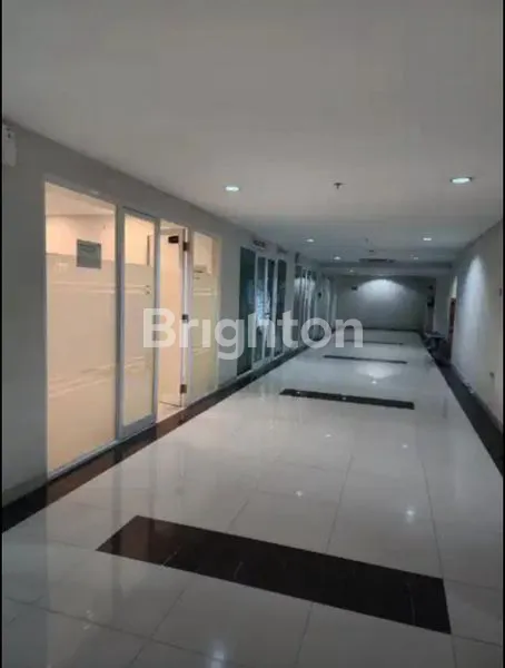 image OFFICE SPACE TRILIUM (4)