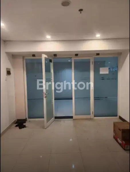 image OFFICE SPACE TRILIUM (3)