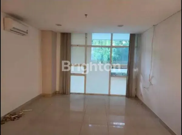 image OFFICE SPACE TRILIUM (2)