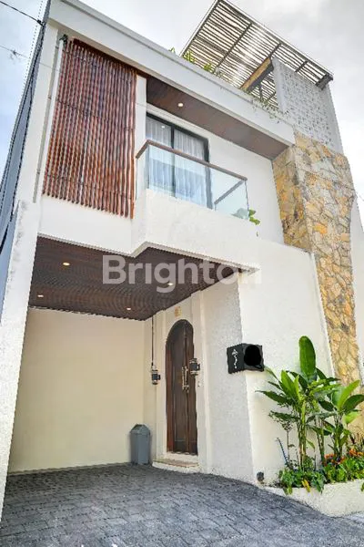 image VILLA FULLYFURNISHED FOR YEARLY RENTAL BEACHVIEW BESIDE SANUR AREA (2)