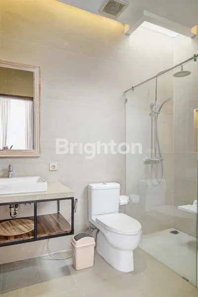 image VILLA FULLYFURNISHED FOR YEARLY RENTAL BEACHVIEW BESIDE SANUR AREA (4)