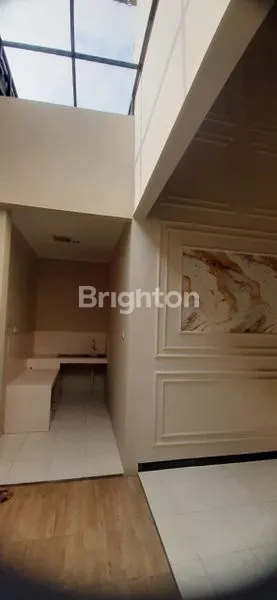 image RUMAH DI PERUM PONDOK INDAH PERMAI GENTAN  (5)