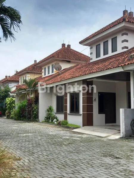 image RUMAH DI PERUM PONDOK INDAH PERMAI GENTAN  (1)