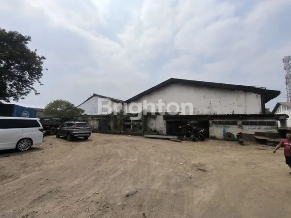 image GUDANG LUAS STRATEGIS RAYA MARGOMULYO (4)