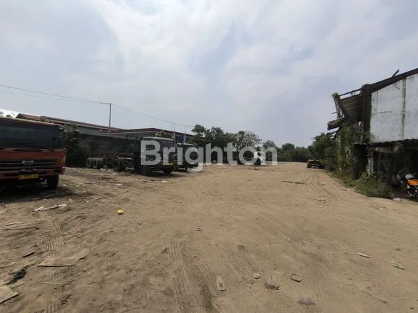 image GUDANG LUAS STRATEGIS RAYA MARGOMULYO (5)