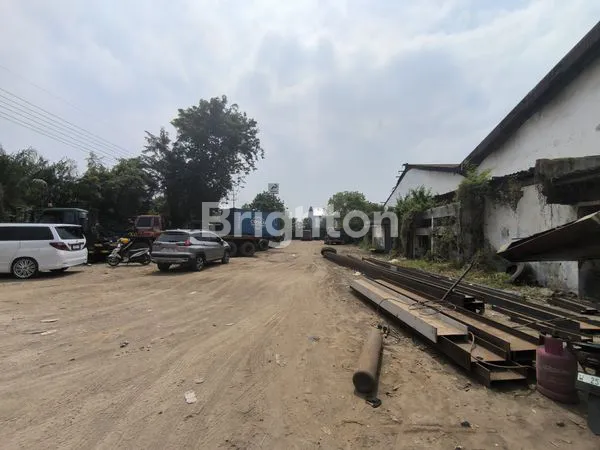 image GUDANG LUAS STRATEGIS RAYA MARGOMULYO (8)