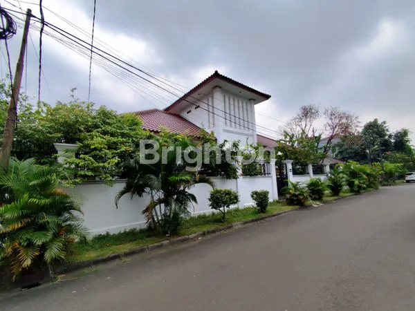 image JUAL RUMAH MEWAH  HOOK CITRA CENGKARENG (1)