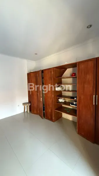 image VILLA YEARLY RENTAL SEMI FURNISHED IN KEROBOKAN  (3)