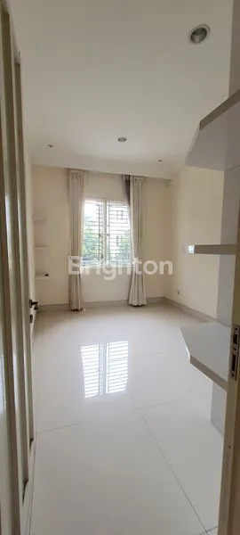 image DIJUAL RUMAH BAGUS KELAPA GADING  (4)