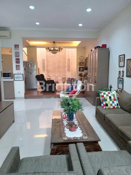 image KELAPA GADING RUMAH SIAP HUNI (1)