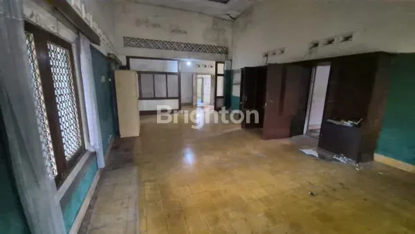 image DISEWAKAN RUMAH ETNIK PASAR KLIWON (8)