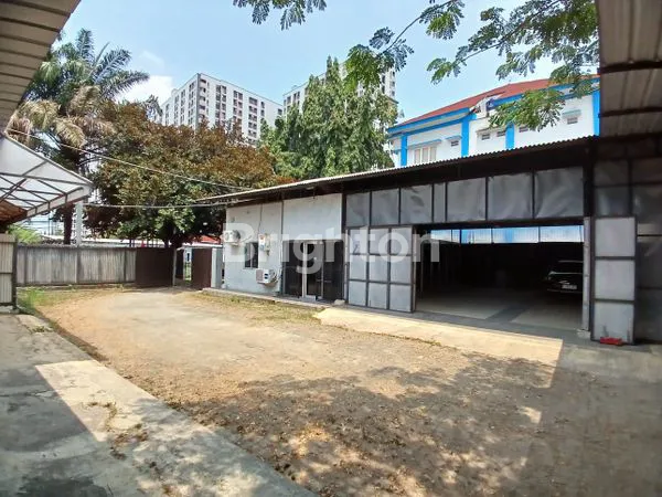 image GUDANG DI LENGKONG GUDANG LUAS TANAH 3.329M² DI KAWASAN ELITE SERPONG - SHM LENGKAP (4)