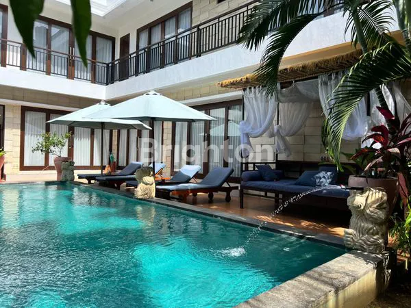 image MODERN TROPICAL VILLA 5 BEDROOM IN UNGASAN AREA  (5)