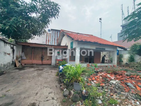 image SEWA TANAH BONUS BANGUNAN COCOK BUAT TEMPAT USAHA, KOS , LAPANGAN OLAHRAGA DAERAH GROGOL JAKBAR (3)