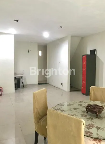 image DISEWAKAN RUANG USAHA, RUKO GANDENG BESAR DAN KECIL LOKASI STRATEGIS DAN KAWASAN RAMAI DEPAN JALAN BESAR JL BINTARO UTAMA, JAKARTA SELATAN (3)