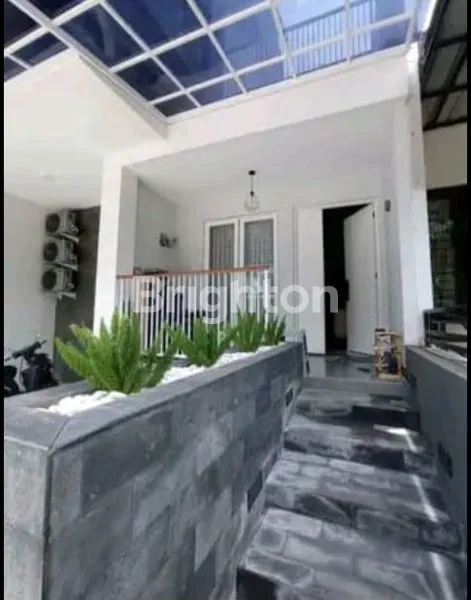 image DI JUAL RUMAH DI KOMPLEK CIBUBUR RESIDENCE POSISI DI SECOND BOULEVAR  (2)