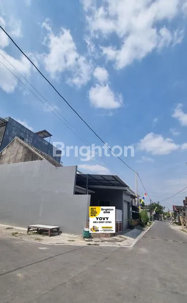 image RUMAH HOOK DI GEDONGAN (2)