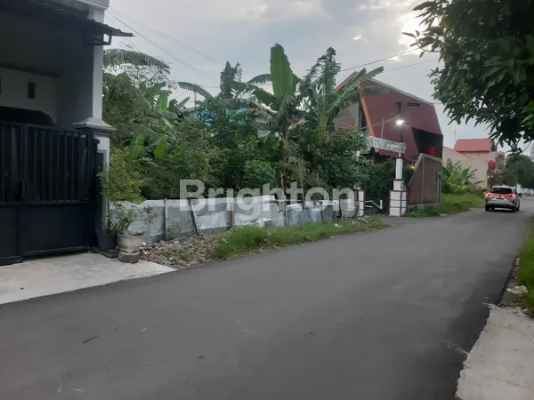 image TANAH HOOK STRATEGIS MOREN RAYA (1)