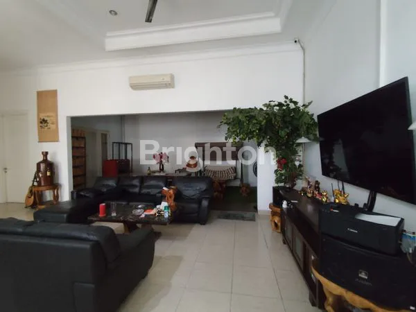 image JUAL RUMAH MEWAH  HOOK CITRA CENGKARENG (8)