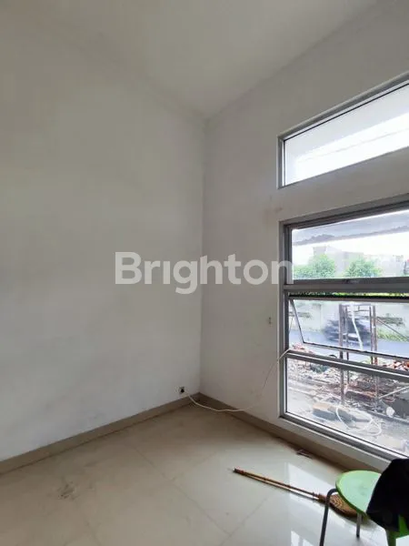 image RUMAH STRATEGIS DI BATURAN, DEKAT UMS & BANDARA ADISOEMARMO (2)