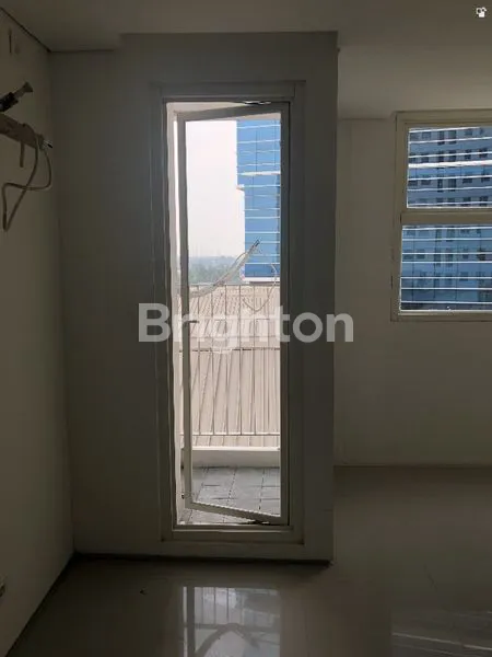image UNIT APARTMENT DI BSD LOKASI STRATEGIS SELANGKAH KE GERBANG TOLL PERMATA (5)