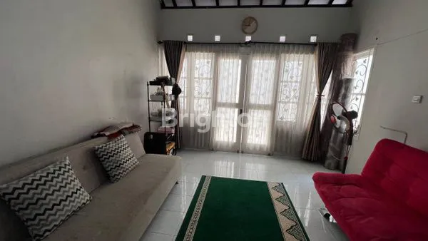 image DIJUAL RUMAH TINGKAT DI JLN KALIURANG KM.4 (4)