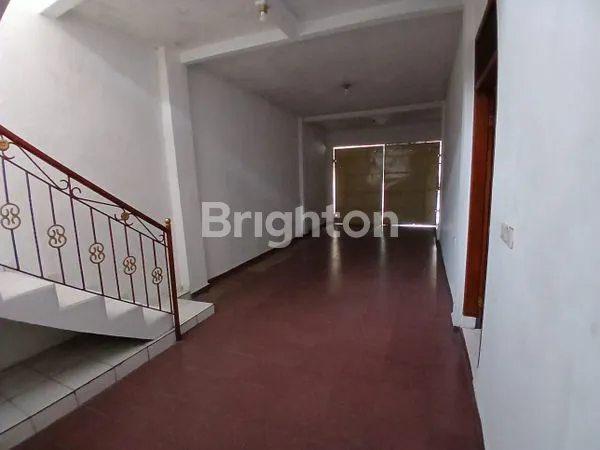 image RUMAH 2 LANTAI JL. MAINROAD CIHANJUANG SANGAT STATEGIS BANGEUT (3)