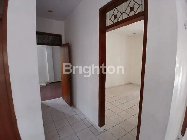 image RUMAH 2 LANTAI JL. MAINROAD CIHANJUANG SANGAT STATEGIS BANGEUT (6)