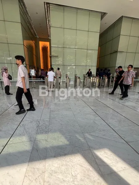 image DISEWAKAN RUANG KANTOR PREMIUM – GEDUNG CYBER 2 TOWER, KUNINGAN JAKARTA SELATAN (4)