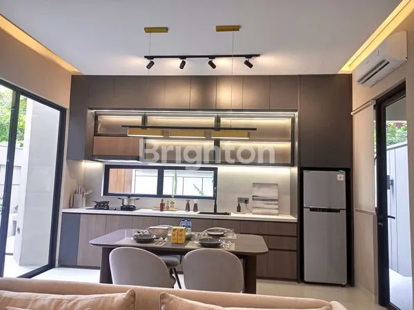 image RUMAH MEWAH KONSEP MEZZANINE DI PEKANBARU (4)