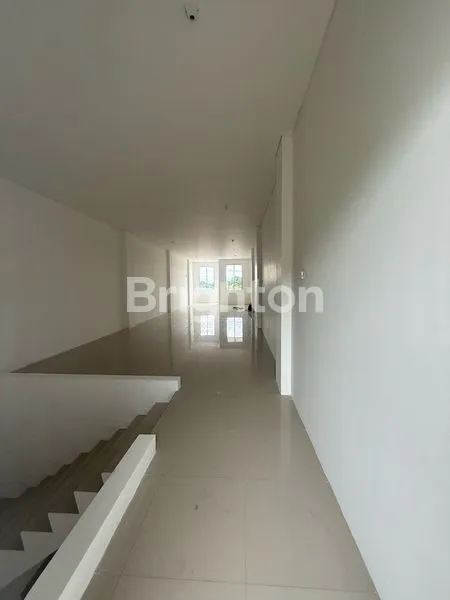 image RUKO COCOK UNTUK USAHA PARKIR LUAS (4)