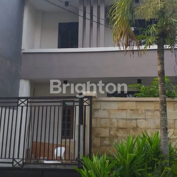 image RUMAH FULL WALLPAPER. (1)