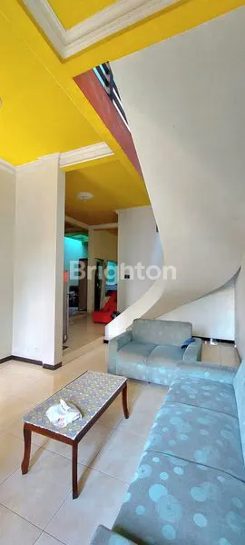 image RUMAH USAHA ATAU RUMAH KOS SIAP PAKAI LUAS DAN LAPANG AMAN DAN TENANG DEKAT TERMINAL BIS ARJOSARI DAN TOL KARANGLO MALANG (2)